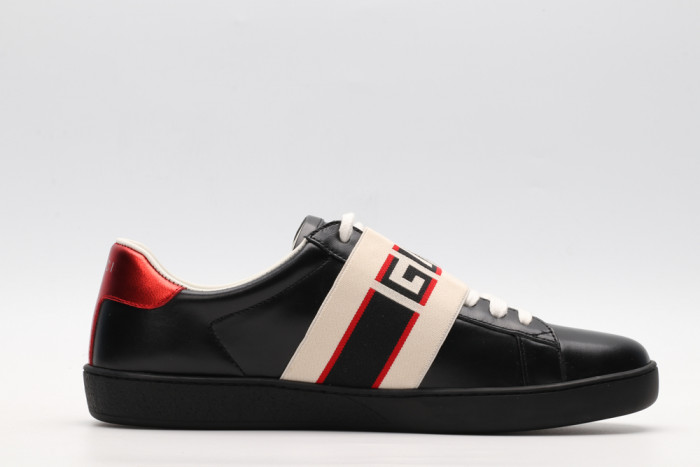 G*u*i low-top sneaker