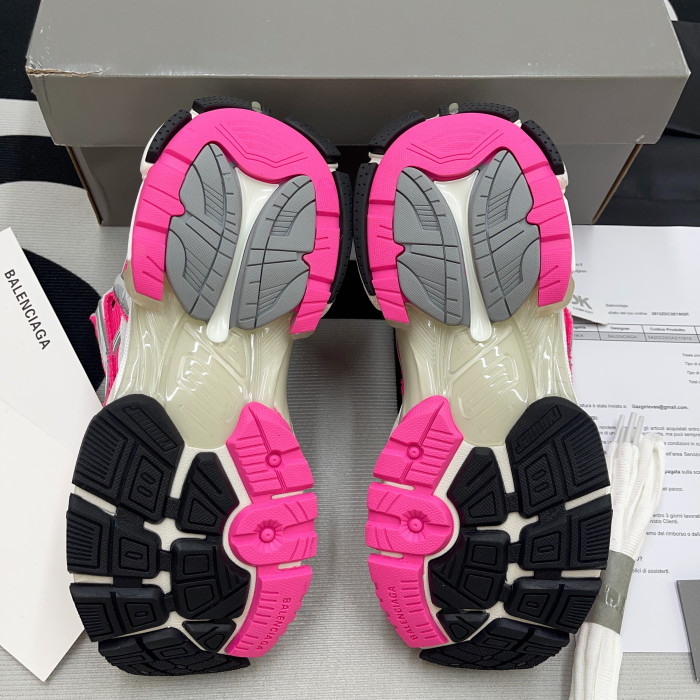 Ba*len*cia*ga runner sneaker