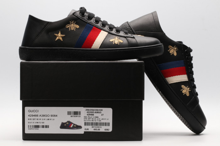 G*u*i low-top sneaker