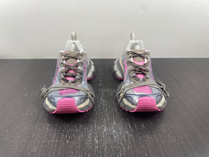 Ba*len*cia*ga phantom sneaker 744734 w3xl5 9050