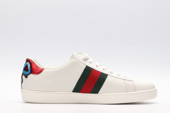G*u*i low-top sneaker
