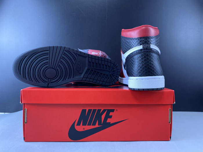Air Jordan 1 High OG WMNS “Satin Snake” CD0461-601