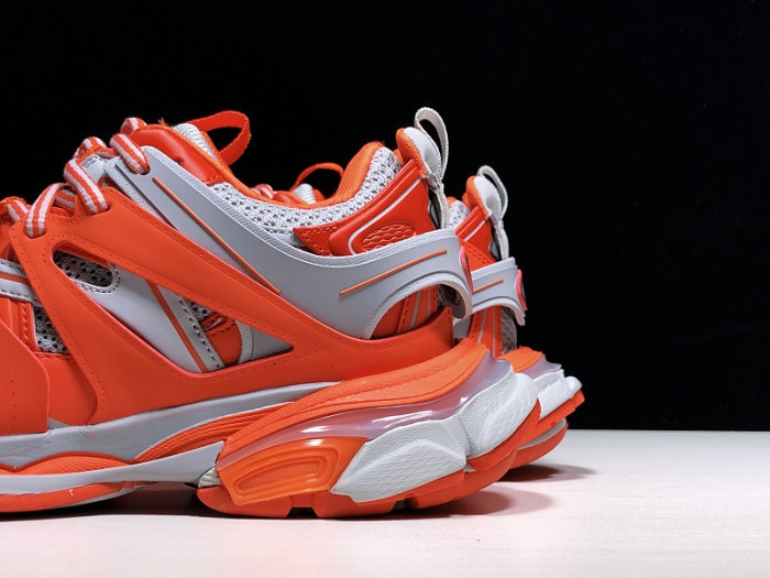BLCG TRACK TRAINER 