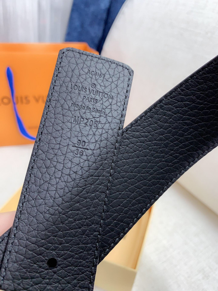 Loui Vuitto Belt-4CM