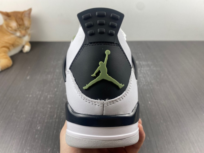 Air Jordan 4 WMNS “Seafoam” AQ9129-103