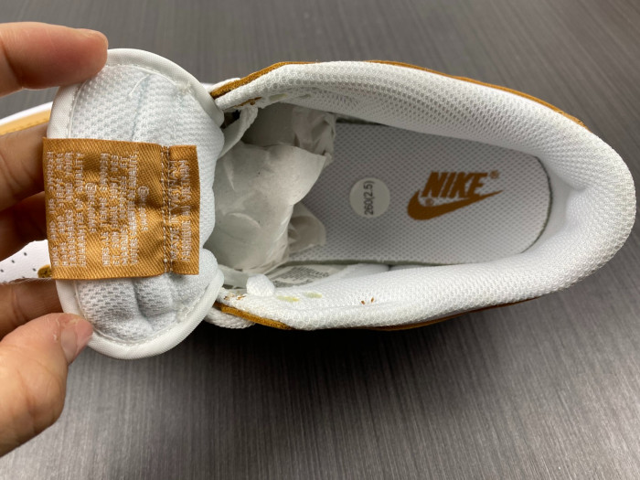 Nike Dunk Low WMNS “Harvest Moon” DD1503-114