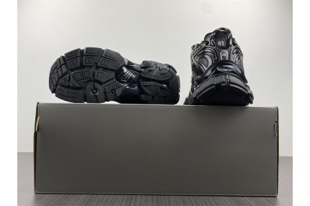 balcia track runner black Ba*len*cia*ga