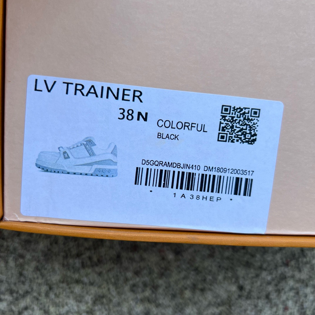 LV TRAINER MAXI White-grey
