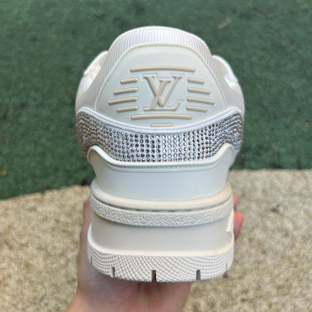lv trainer maxi full of Di*m*nds white