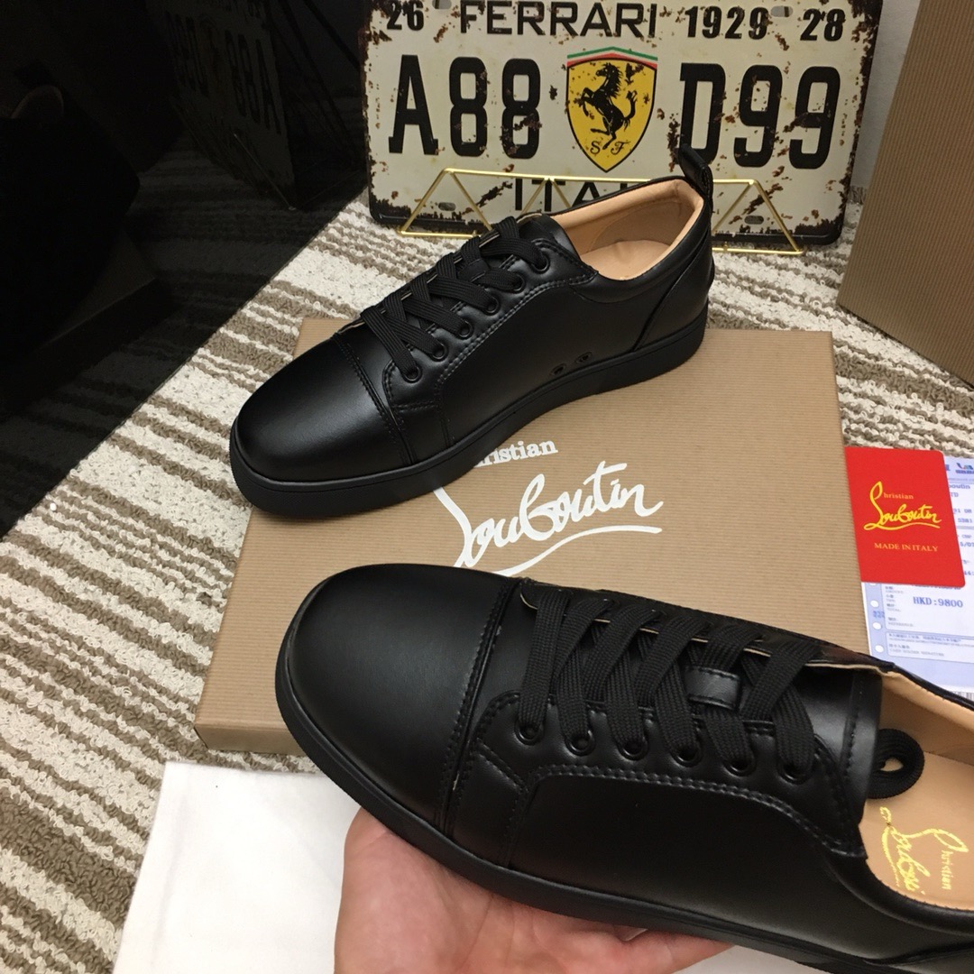 Ch**an louboutin sneaker