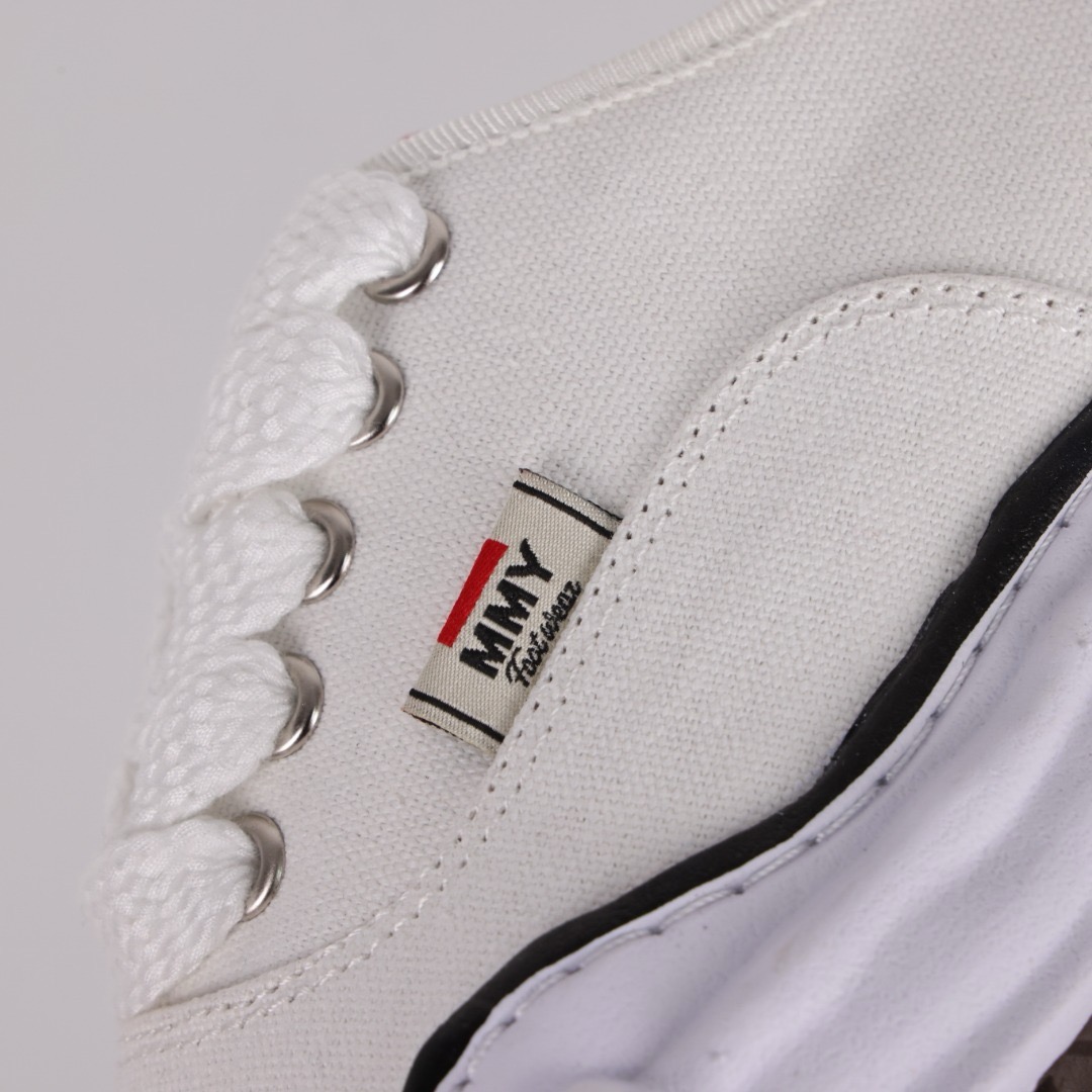 Ma*s*n mihara yasuhiro mmy sneaker