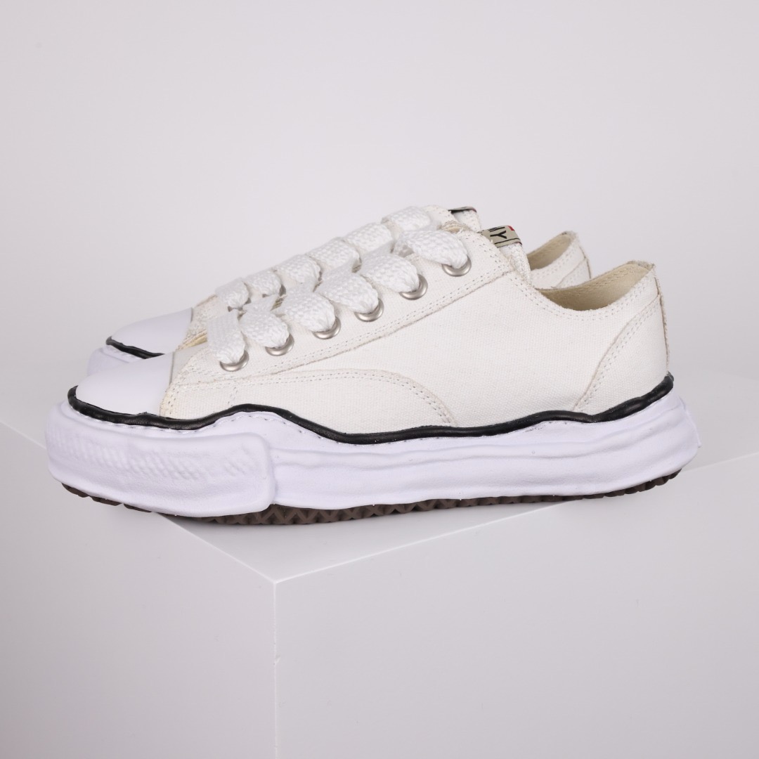 Ma*s*n mihara yasuhiro mmy sneaker
