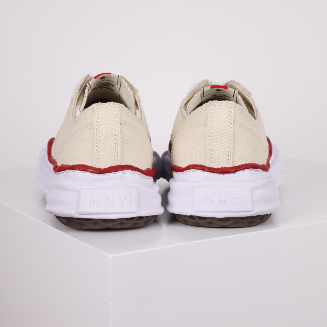 Ma*s*n mihara yasuhiro mmy sneaker