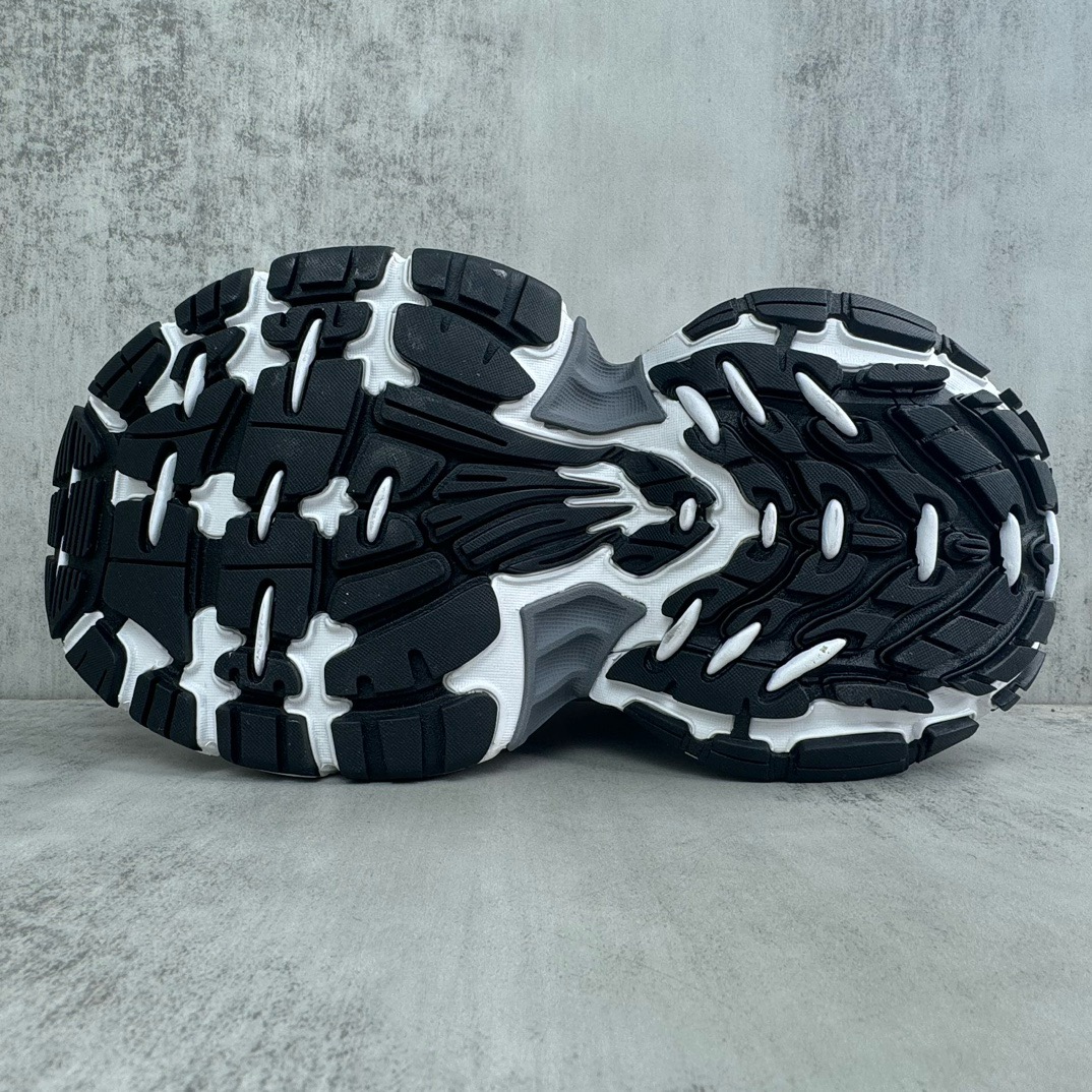 BLCG Sneaker 6XL
