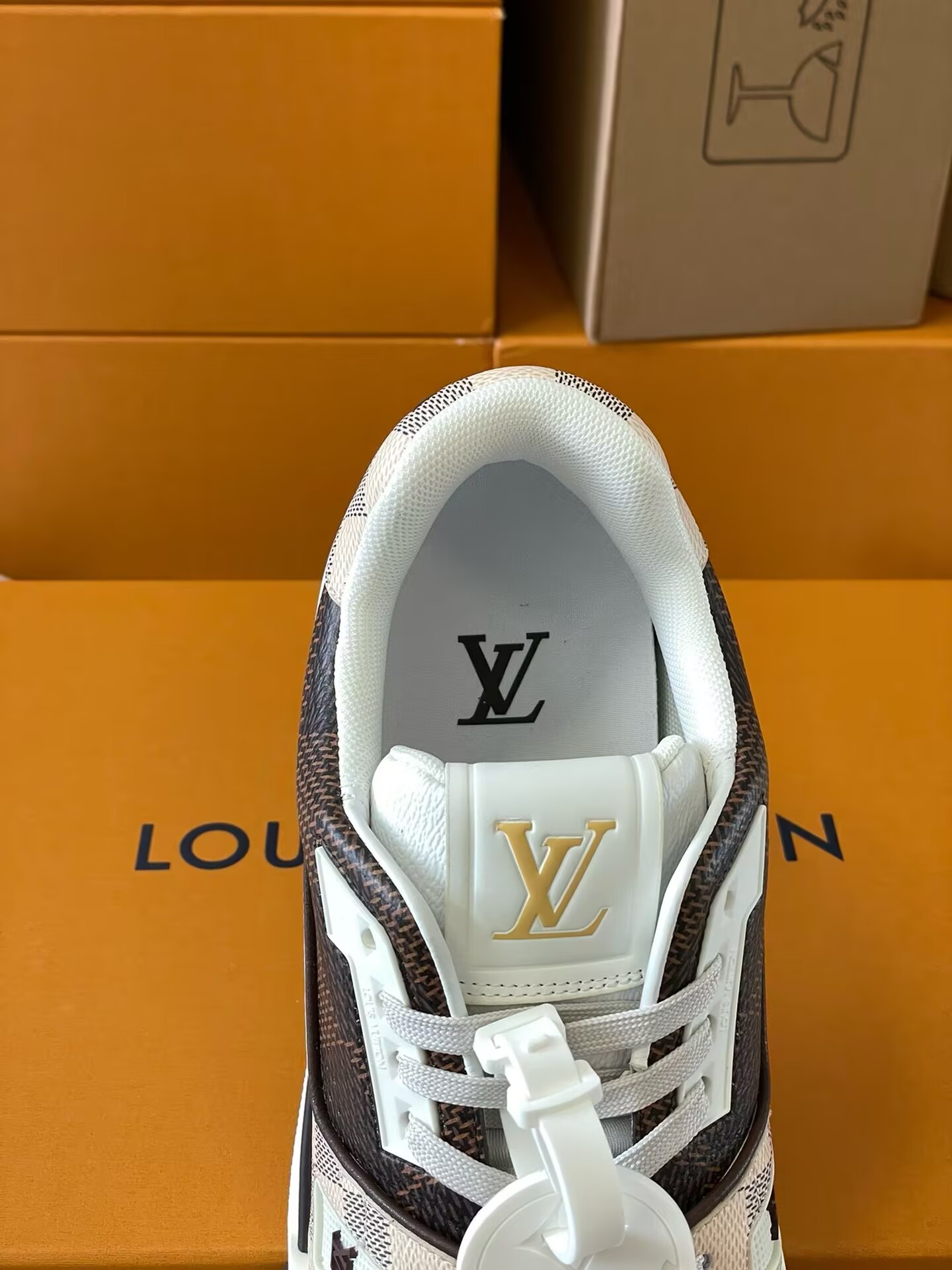 Loui Vuitto TRAINER SNEAKER