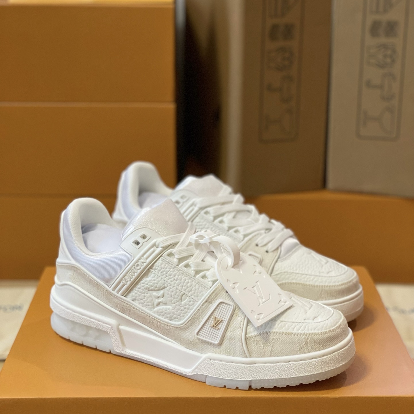 Loui Vuitto TRAINER SNEAKER