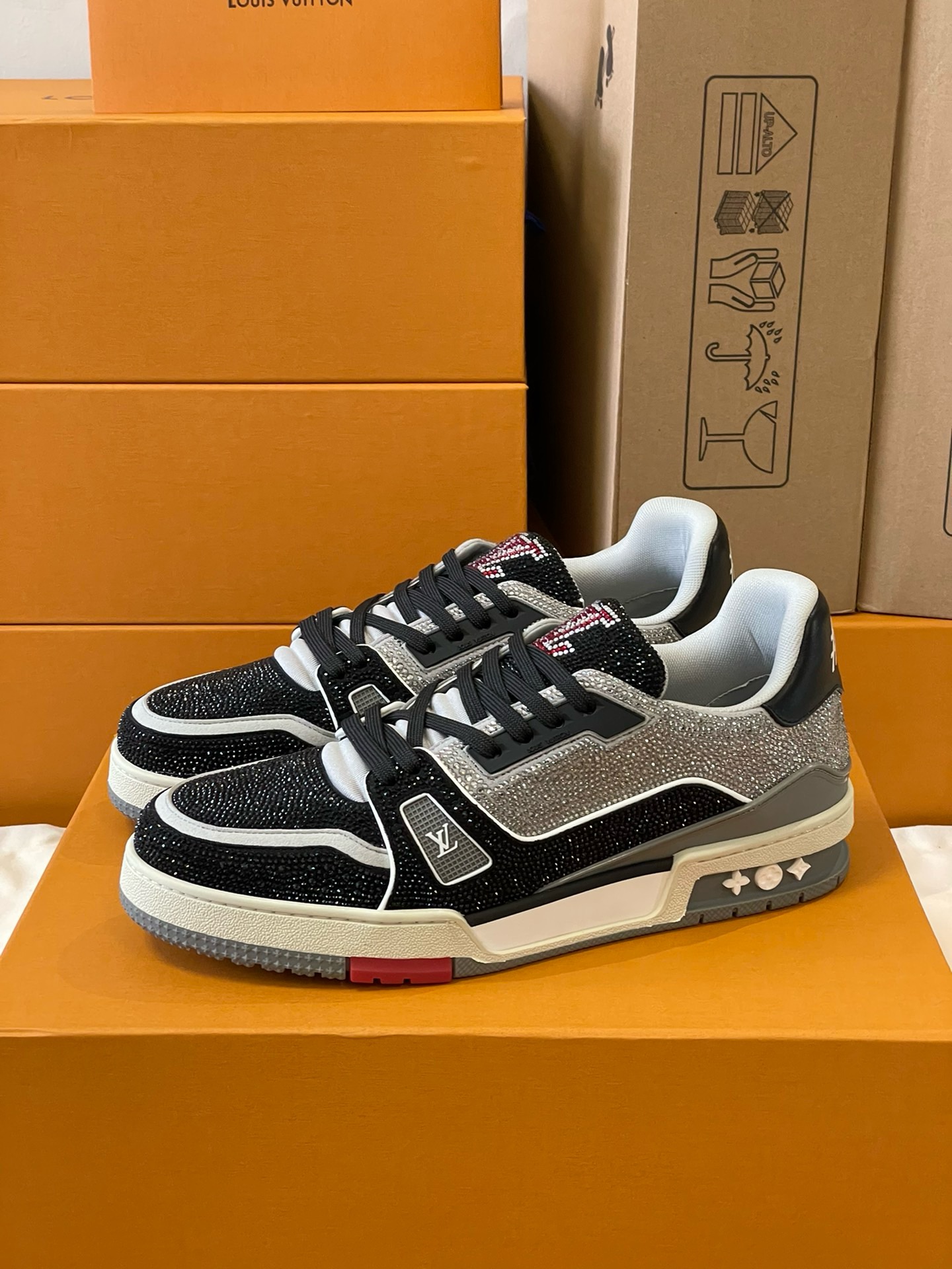 Loui Vuitto TRAINER SNEAKER