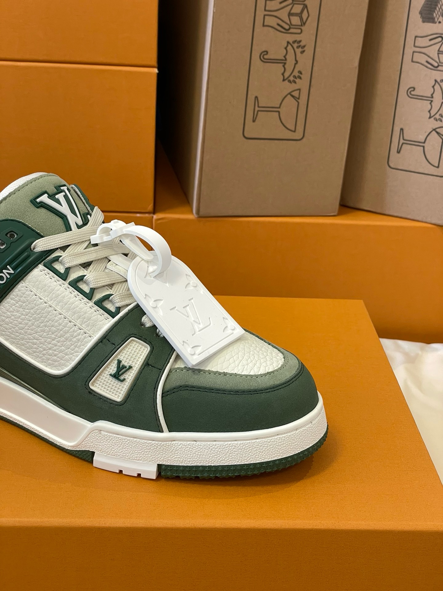 Loui Vuitto TRAINER SNEAKER