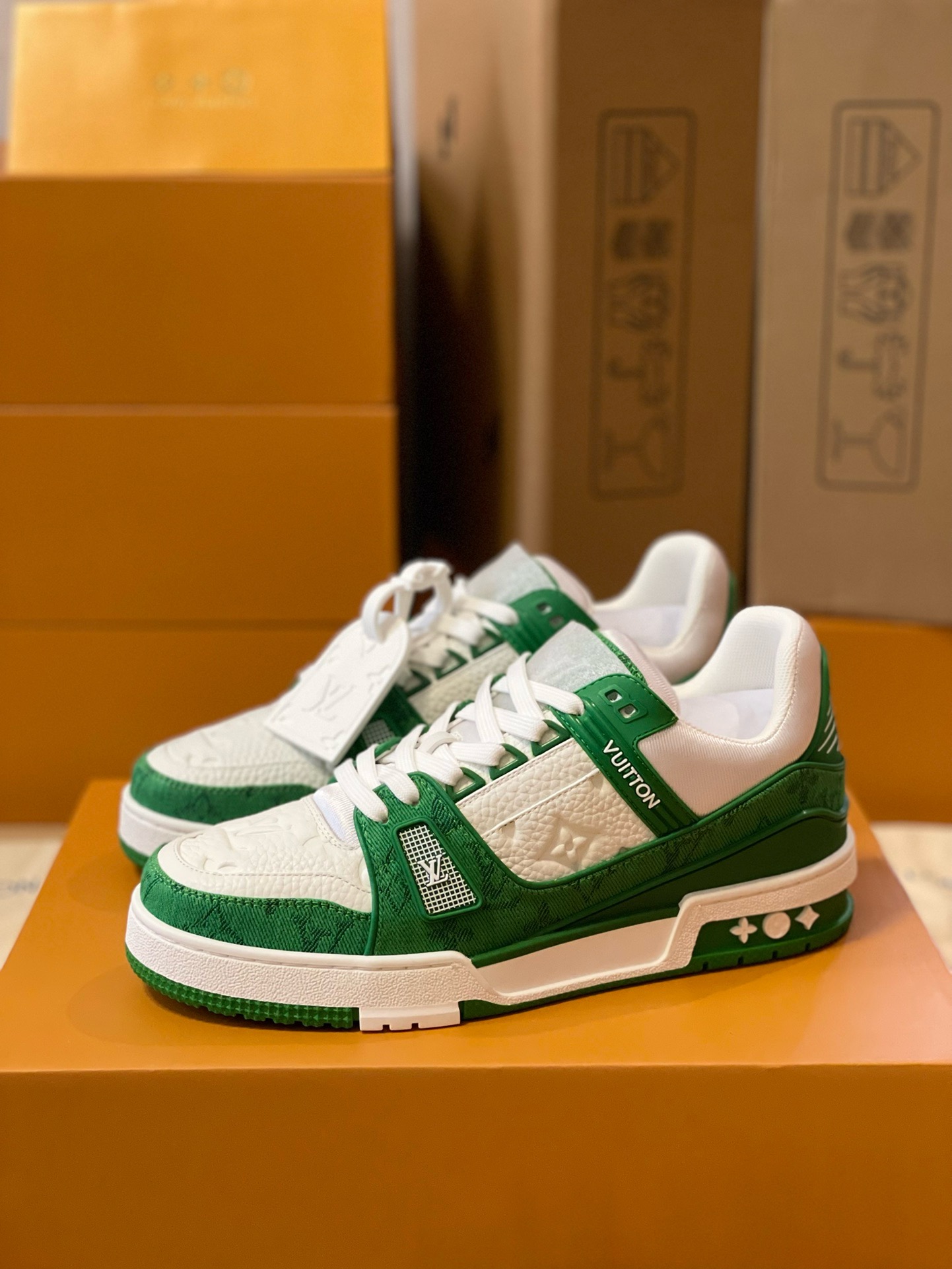Loui Vuitto TRAINER SNEAKER