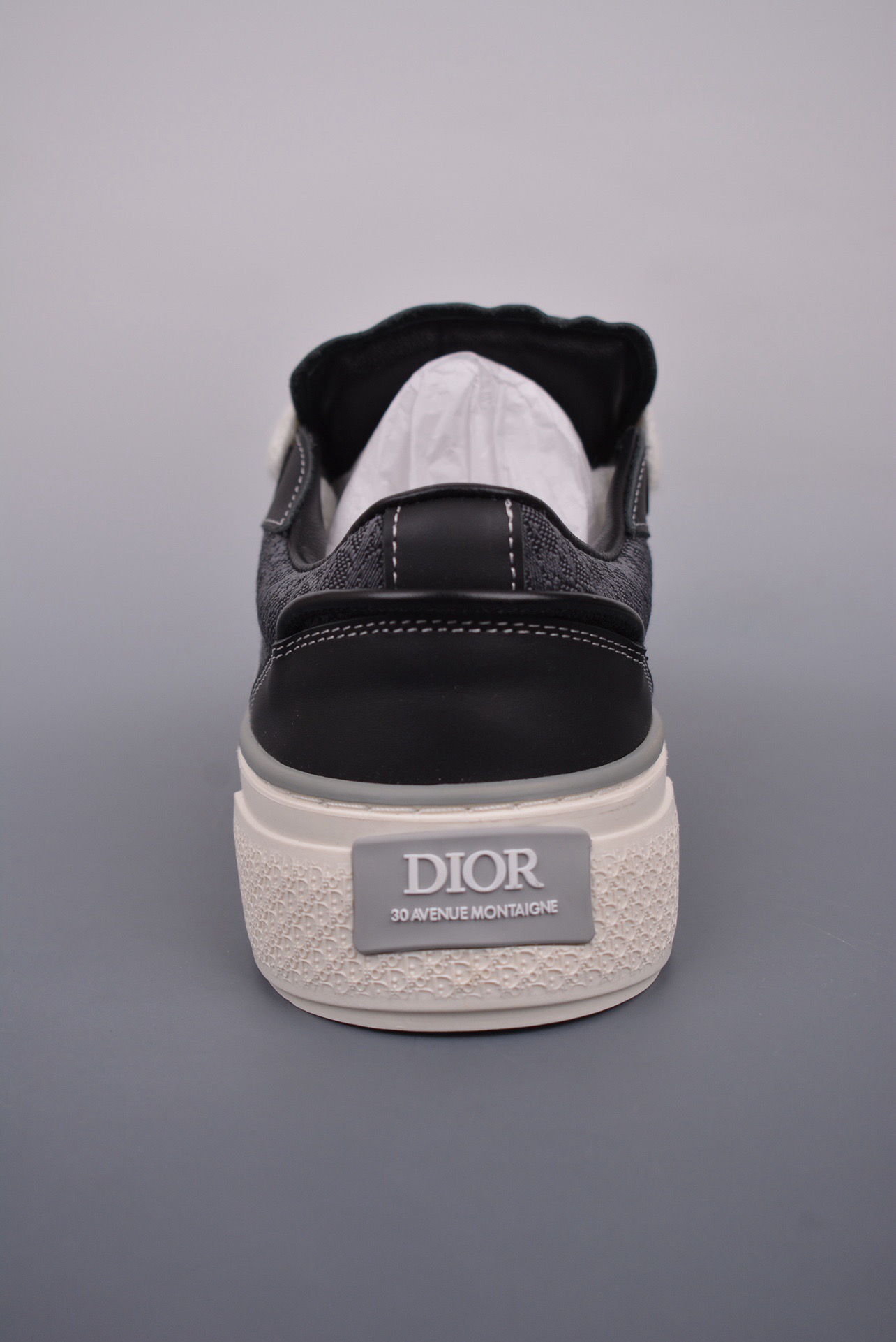 DR B33 SNEAKER