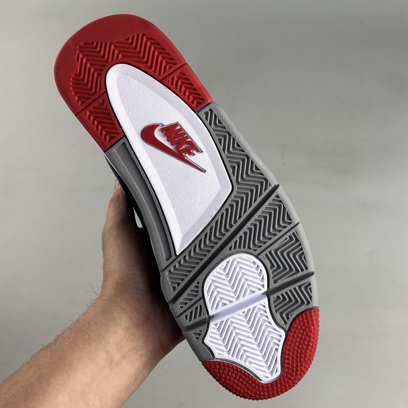 Air Jordan 4 Retro Bred 2019 408452-060