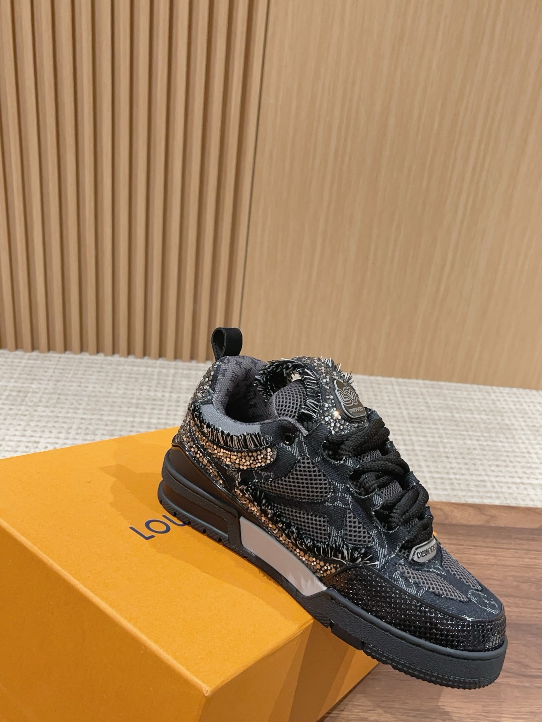 Loui Vuitto LV Skate Sneaker